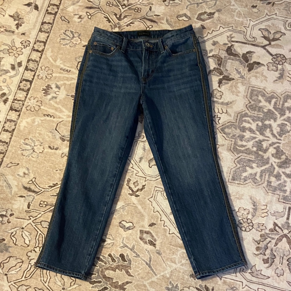 Talbots Women's modern ankle Jeans with subtle velvet green accent 4P